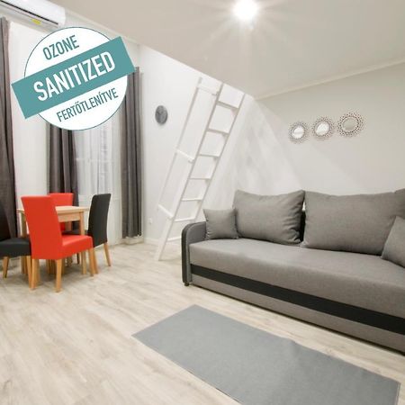 בודפשט Standard Apartment By Hi5 - Csengery 3 מראה חיצוני תמונה
